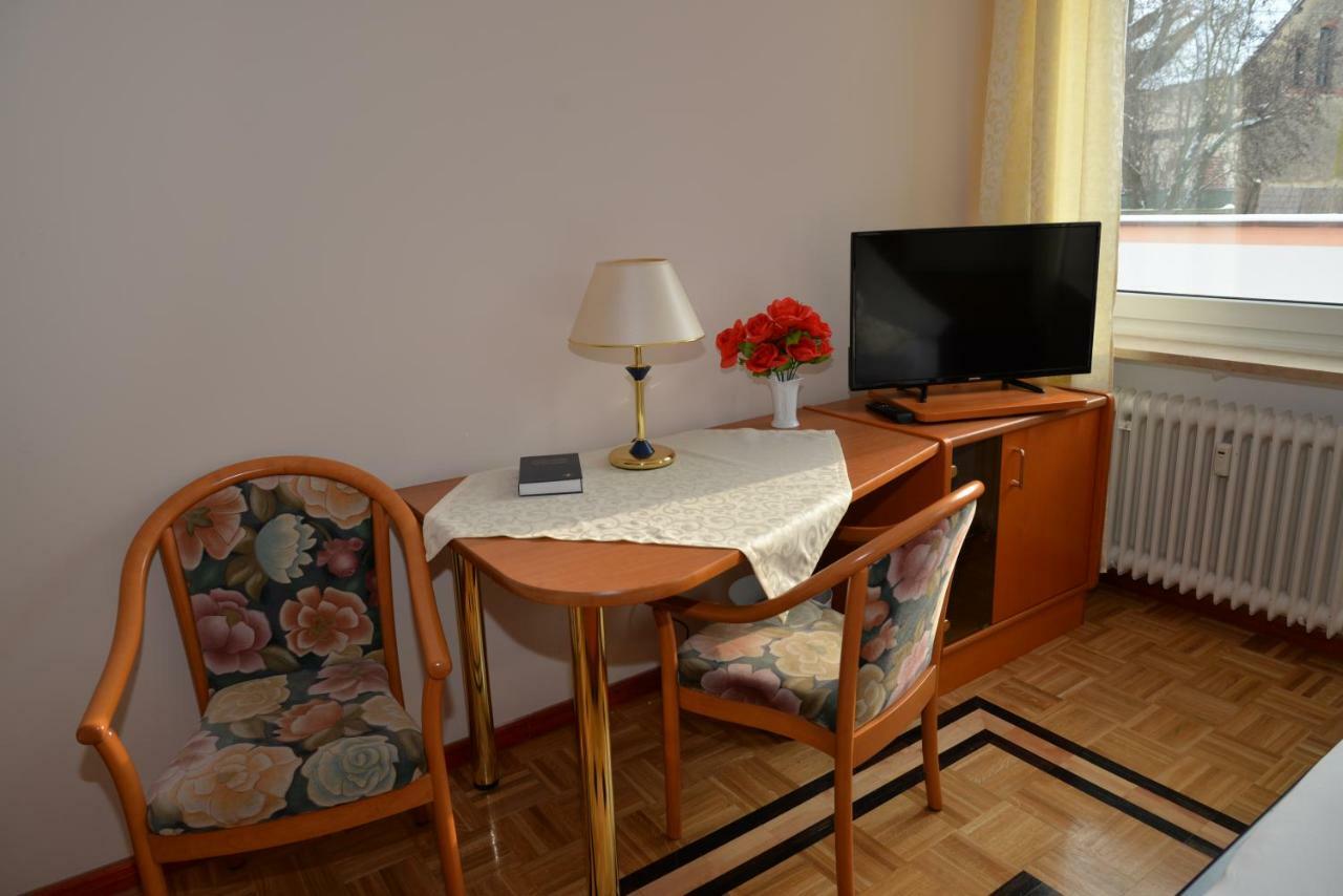 Pension Francesco Нюрнберг Екстериор снимка